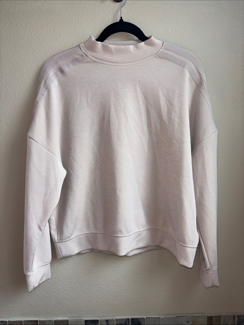 Adidas Women’s Blush Pink Mock Neck 3 Stripe Sweatshirt Pullover Size M